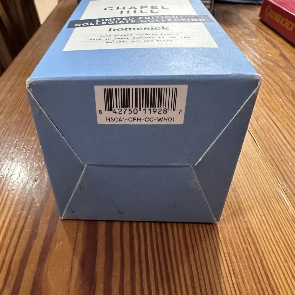 NIB HOMESICK CANDLE 13.75oz, Limited Edition Chapel Hill Collegiate Collection
